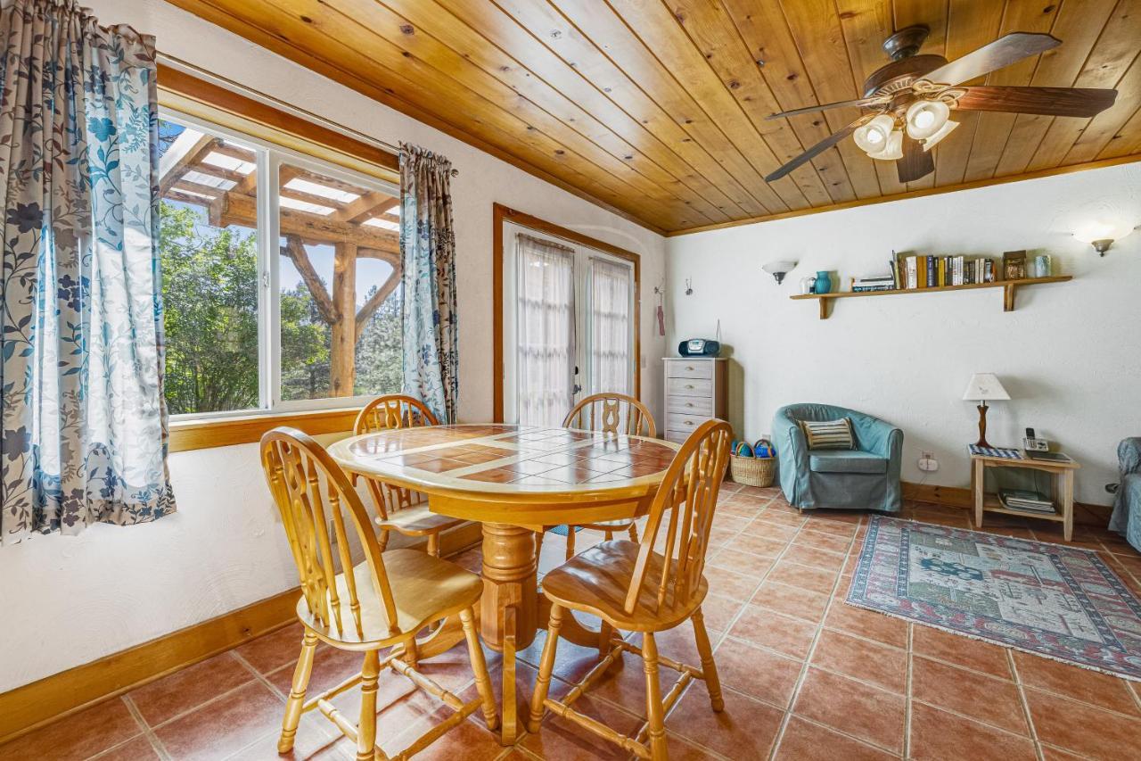 Yosemite Mountain Cottage Groveland Exterior photo